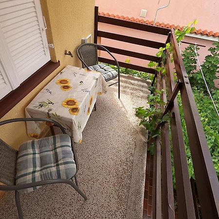 Family Rooms Moela Ουμάγκ Εξωτερικό φωτογραφία